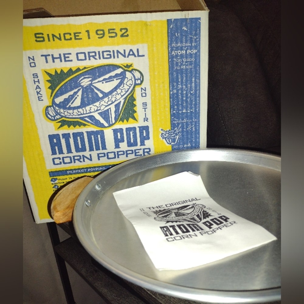 The Original Atom Pop Corn Popper With Box And Paperwork Bushton, Kansas Popcorn